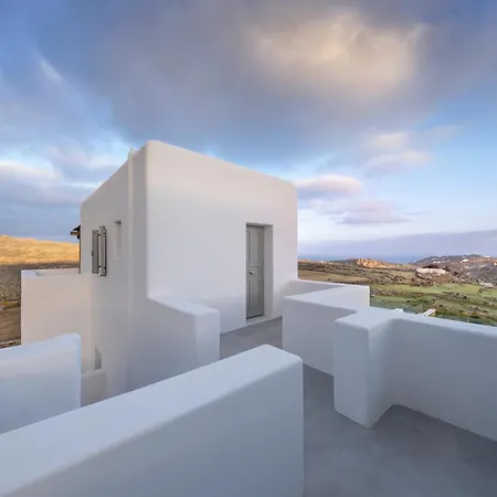 Legendary 4* Mykonos Town